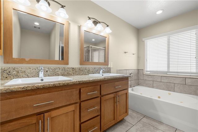 8755 Lilac Road, Oak Hills, CA 92344