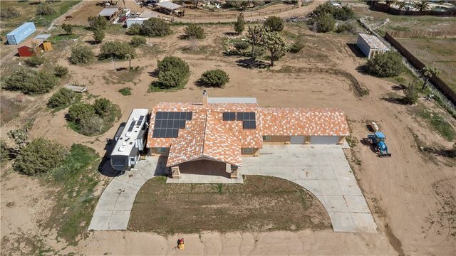 8755 Lilac Road, Oak Hills, CA 92344