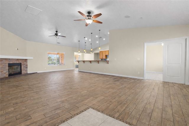 8755 Lilac Road, Oak Hills, CA 92344