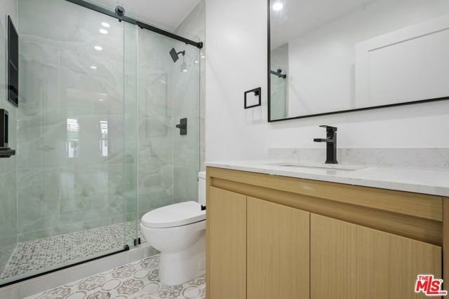 1434 Beverwil Drive 2, Los Angeles, CA 90035