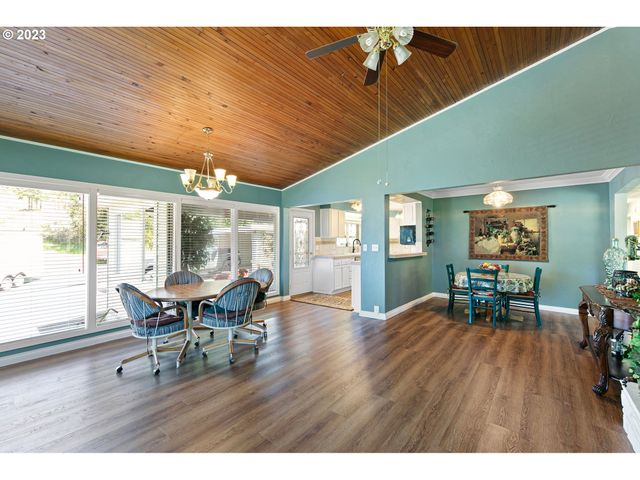 530 MORELAND Ave, Drain, OR 97435