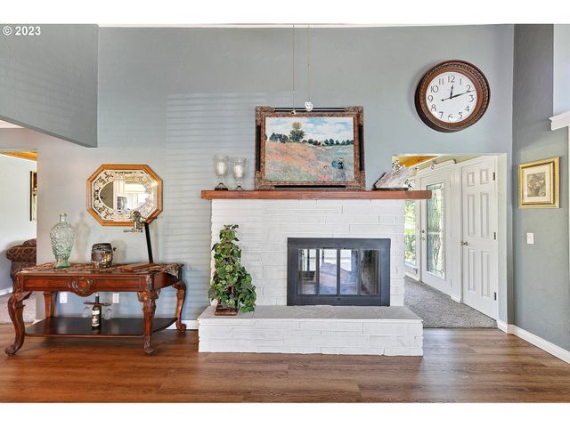 530 MORELAND Ave, Drain, OR 97435