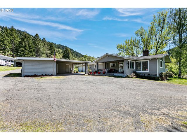 530 MORELAND Ave, Drain, OR 97435