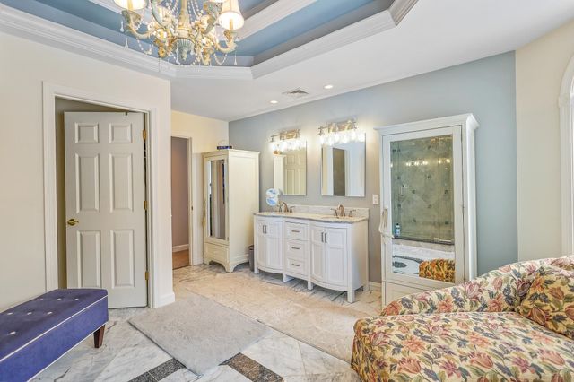 37 Brady Avenue, Salem, NH 03079