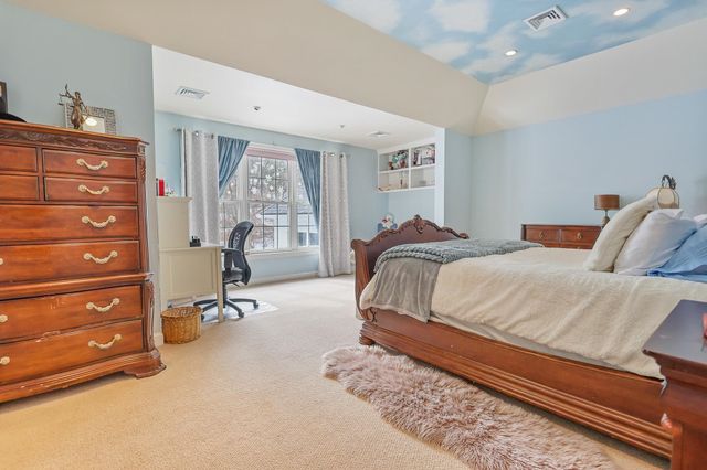 37 Brady Avenue, Salem, NH 03079