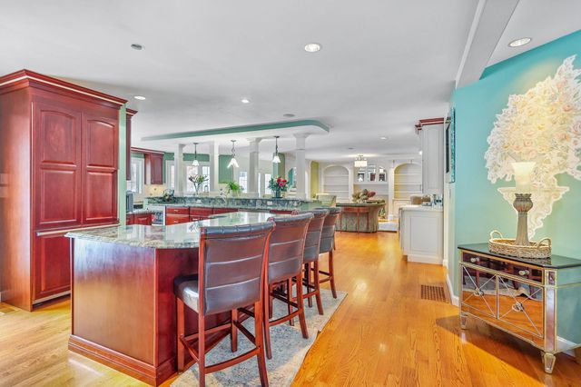 37 Brady Avenue, Salem, NH 03079