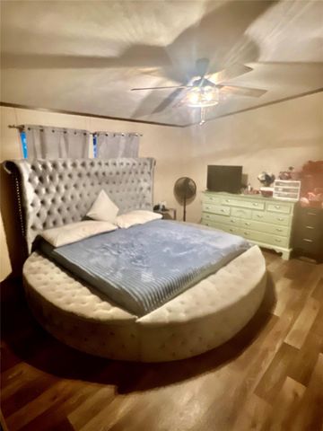 1160 Road 5701, Cleveland, TX 77327