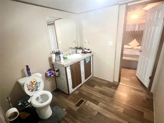 1160 Road 5701, Cleveland, TX 77327