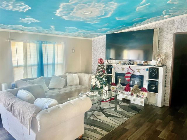 1160 Road 5701, Cleveland, TX 77327