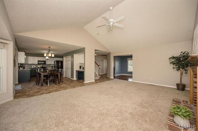 2215 Wild Pigeon Drive, O'fallon, MO 63368