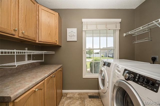 2215 Wild Pigeon Drive, O'fallon, MO 63368