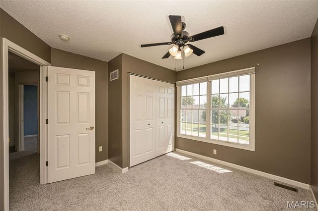 2215 Wild Pigeon Drive, O'fallon, MO 63368