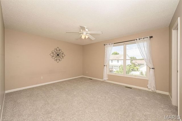 2215 Wild Pigeon Drive, O'fallon, MO 63368