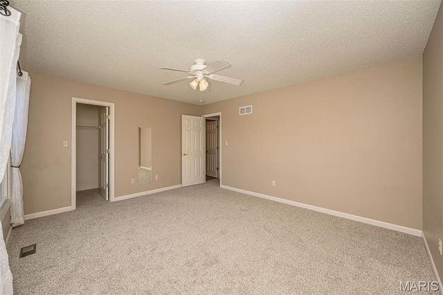 2215 Wild Pigeon Drive, O'fallon, MO 63368