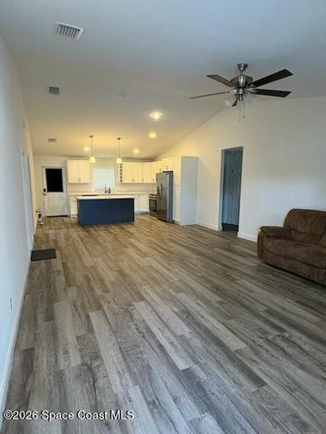 965 N Singleton Avenue, Titusville, FL 32796