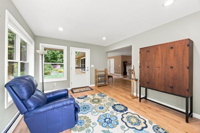 77 Linny Lane, Laconia, NH 03246