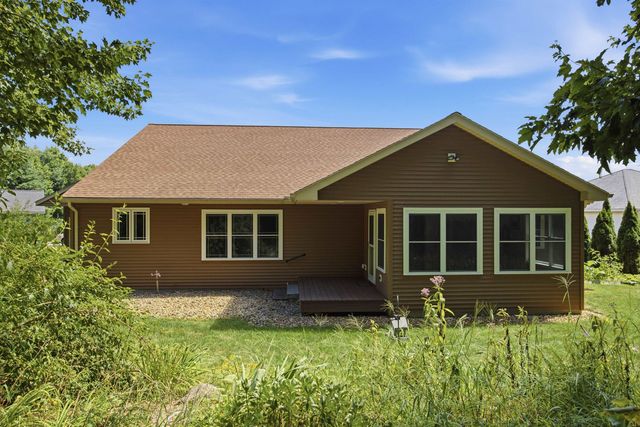 77 Linny Lane, Laconia, NH 03246