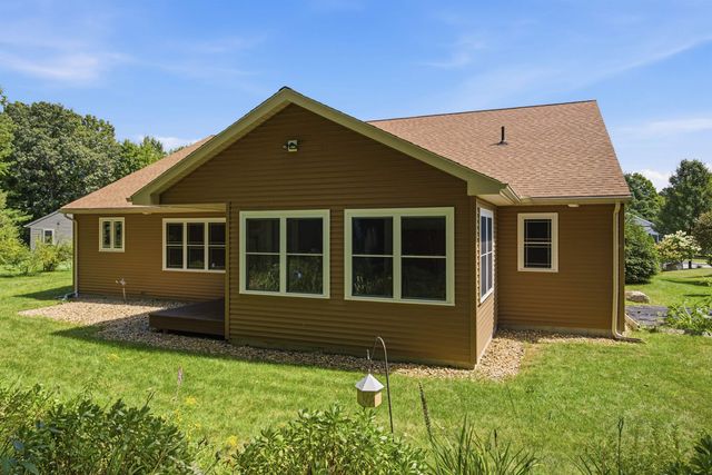 77 Linny Lane, Laconia, NH 03246