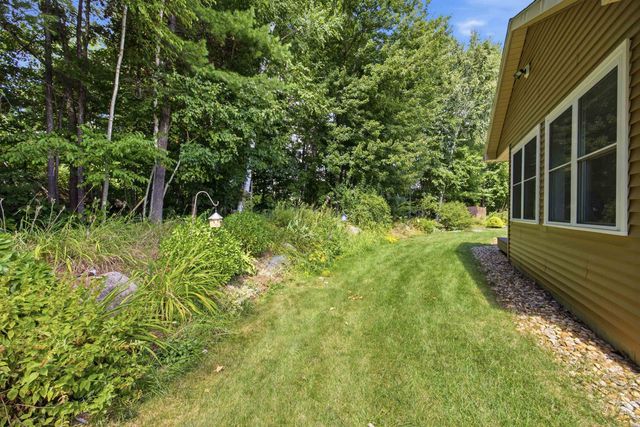 77 Linny Lane, Laconia, NH 03246