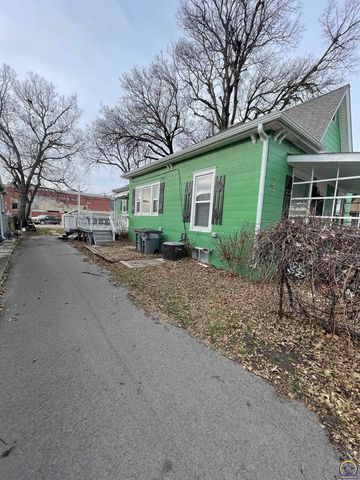 415 Market ST, Emporia, KS 66801