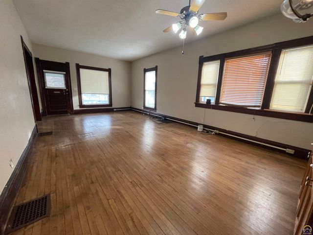 415 Market ST, Emporia, KS 66801