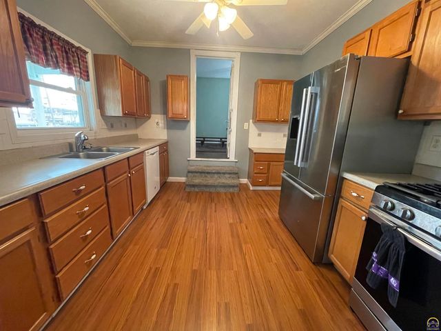 415 Market ST, Emporia, KS 66801