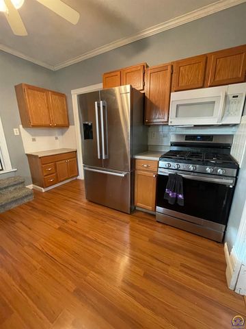 415 Market ST, Emporia, KS 66801