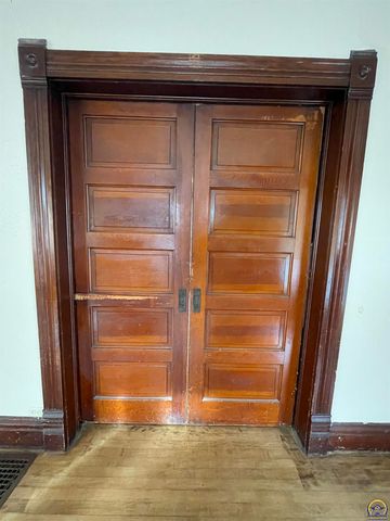 415 Market ST, Emporia, KS 66801