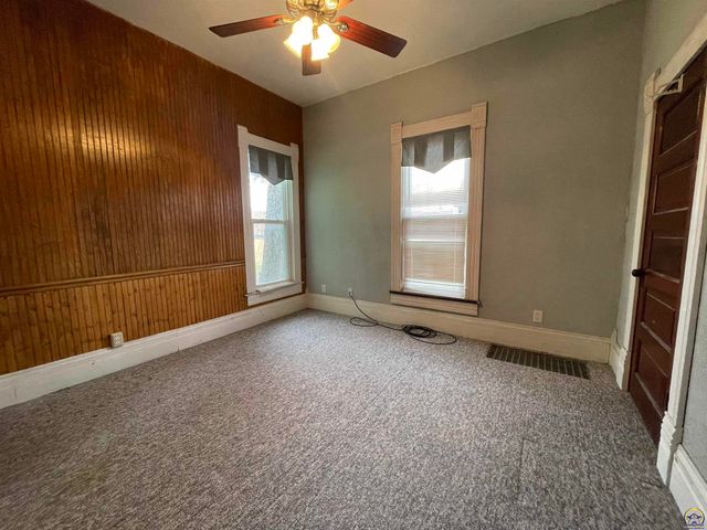 415 Market ST, Emporia, KS 66801