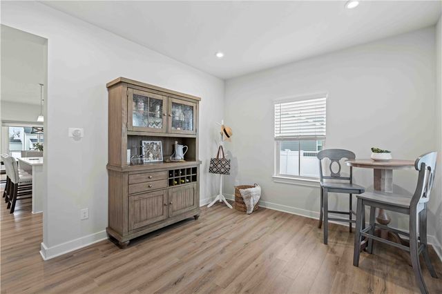 6027 North Ivory Drive, Farmington, NY 14425