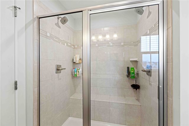 6027 North Ivory Drive, Farmington, NY 14425