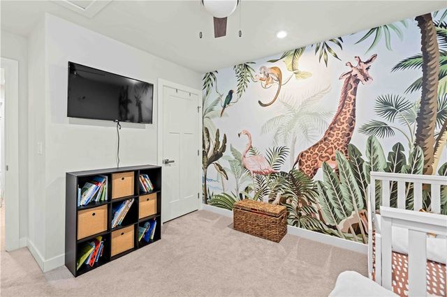 6027 North Ivory Drive, Farmington, NY 14425