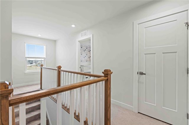 6027 North Ivory Drive, Farmington, NY 14425