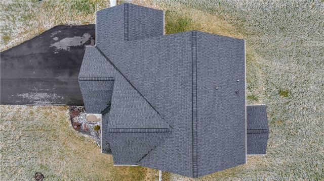 6027 North Ivory Drive, Farmington, NY 14425