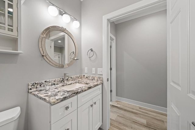 401 Abbey Ridge COURT, Fontana, WI 53125