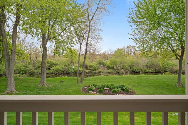 401 Abbey Ridge COURT, Fontana, WI 53125