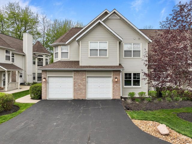 401 Abbey Ridge COURT, Fontana, WI 53125