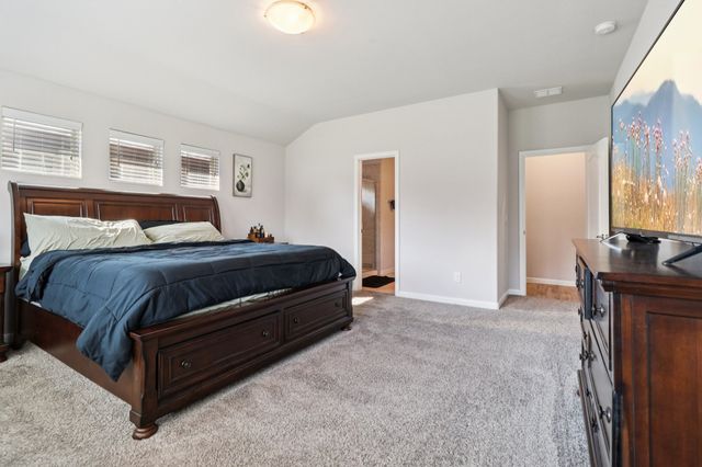 1336 Pleasant Knoll Trail, Aubrey, TX 76227