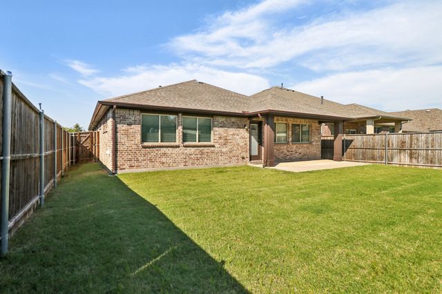 1336 Pleasant Knoll Trail, Aubrey, TX 76227