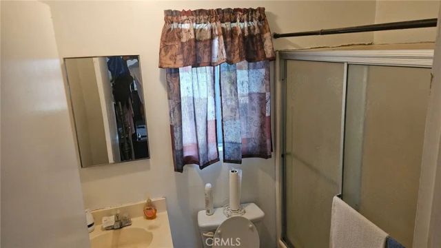 901 E 102nd, Los Angeles, CA 90002