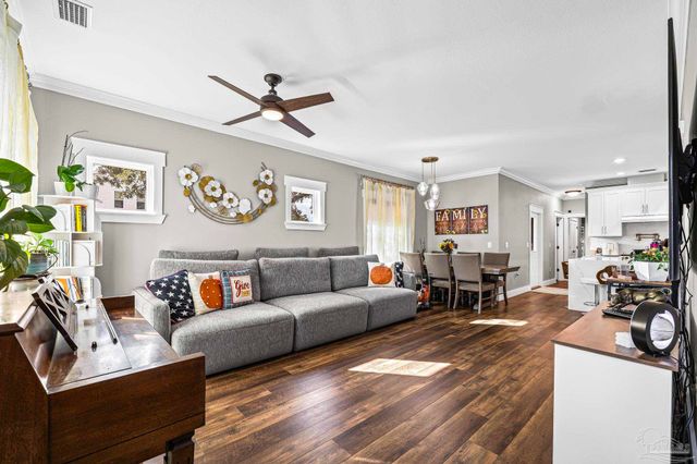 1100 E Yonge St, Pensacola, FL 32503