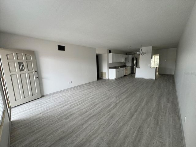 2072 AUSTRALIA WAY W 48, Clearwater, FL 33763