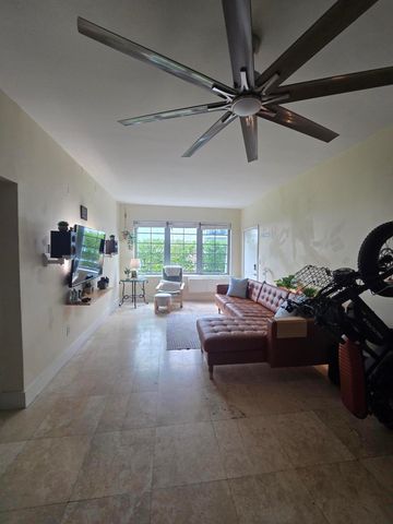 1045 Lenox Avenue 6, Miami Beach, FL 33139