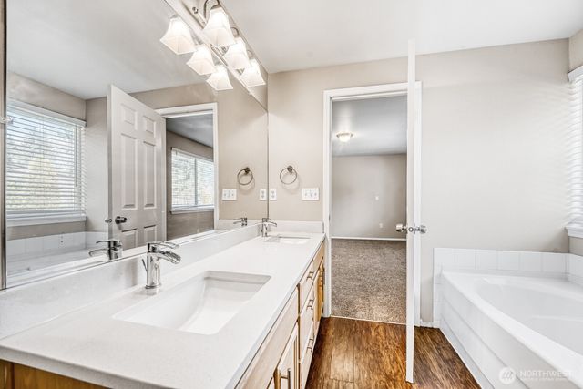 27910 227th Court SE, Maple Valley, WA 98038