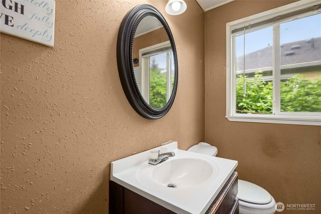 1821 S 19th Street, Tacoma, WA 98405