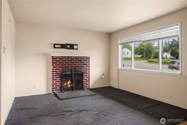 1821 S 19th Street, Tacoma, WA 98405