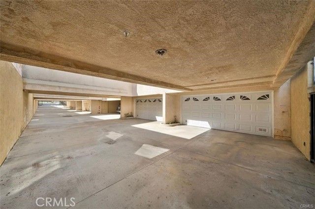 134 N Atlantic B, Alhambra, CA 91801