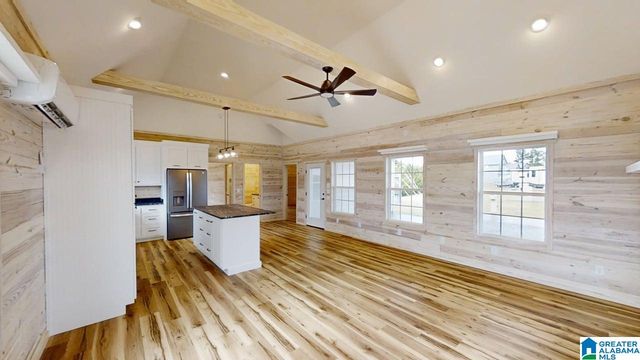 162 COUNTY ROAD 2035, Crane Hill, AL 35053