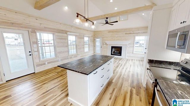 162 COUNTY ROAD 2035, Crane Hill, AL 35053