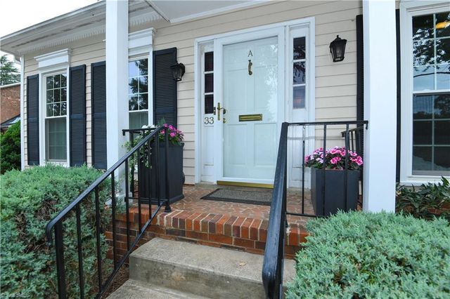 33 Fountain Manor Drive A, Greensboro, NC 27405